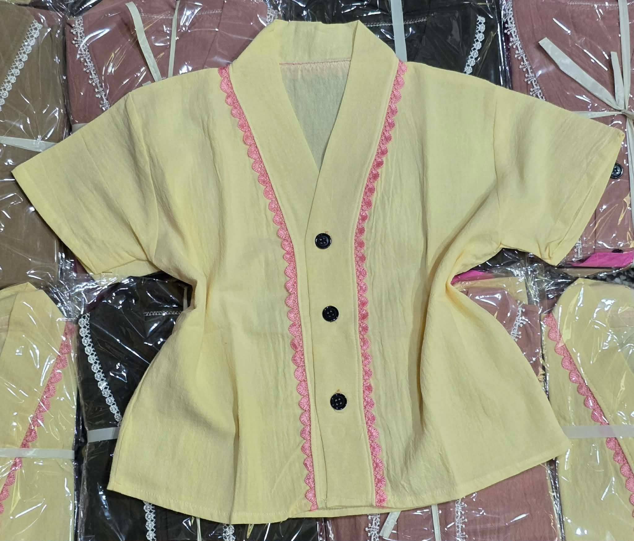 Shan Traditional Top